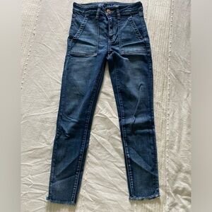 American Eagle 2 short Hi-Rise Jegging crop jeans